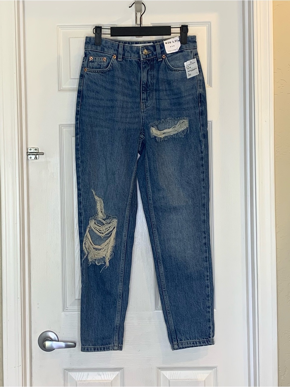 Topshop Mom Jeans Distressed Size 26